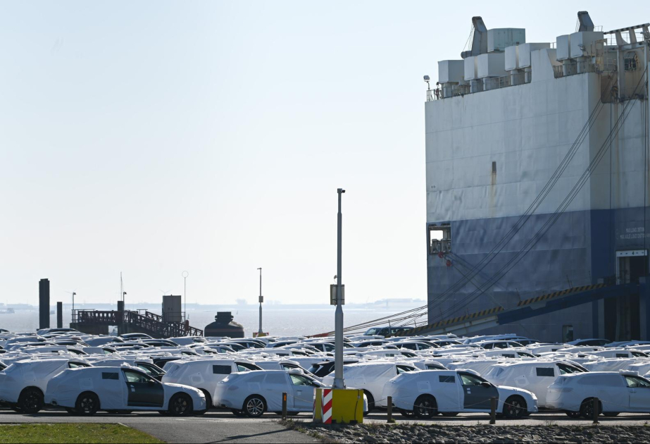 Automobilindustrie: Gewinn bei VW um knapp die Hälfte eingebrochen - bei Porsche um 98 Prozent - 50.000 Stellen fallen weg