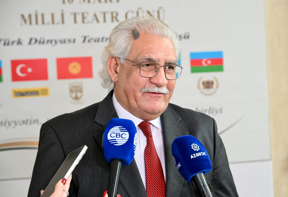 Nurəddin Mehdixanlı: Azərbaycan teatrı 153 illik zəngin ənənələrə malik canlı sənətdir