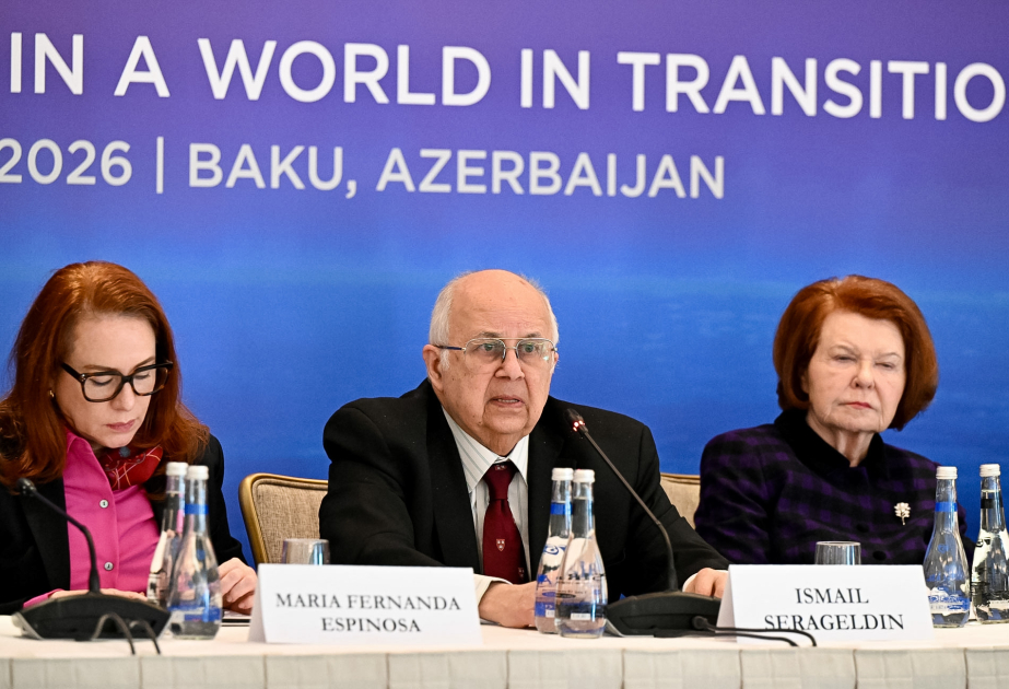 Ismail Serageldin: “El mundo atraviesa no solo un período de transición, sino también una fase de ruptura”