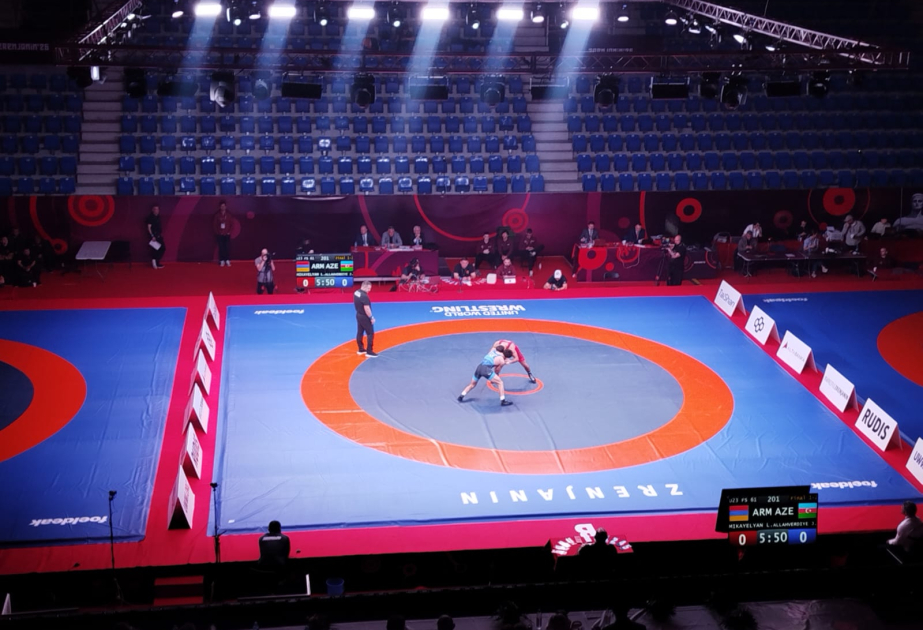 Чемпионат Европы: Азербайджан завоевал третью серебряную медаль