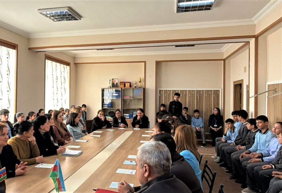 Müəllim və şagirdlər təxliyə edilib, “zərərçəkmişlər”ə yardım göstərilib – Məktəbdə təlim VİDEO