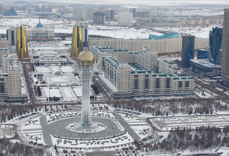 Казахстанцев предупредили о мошенниках перед референдумом
