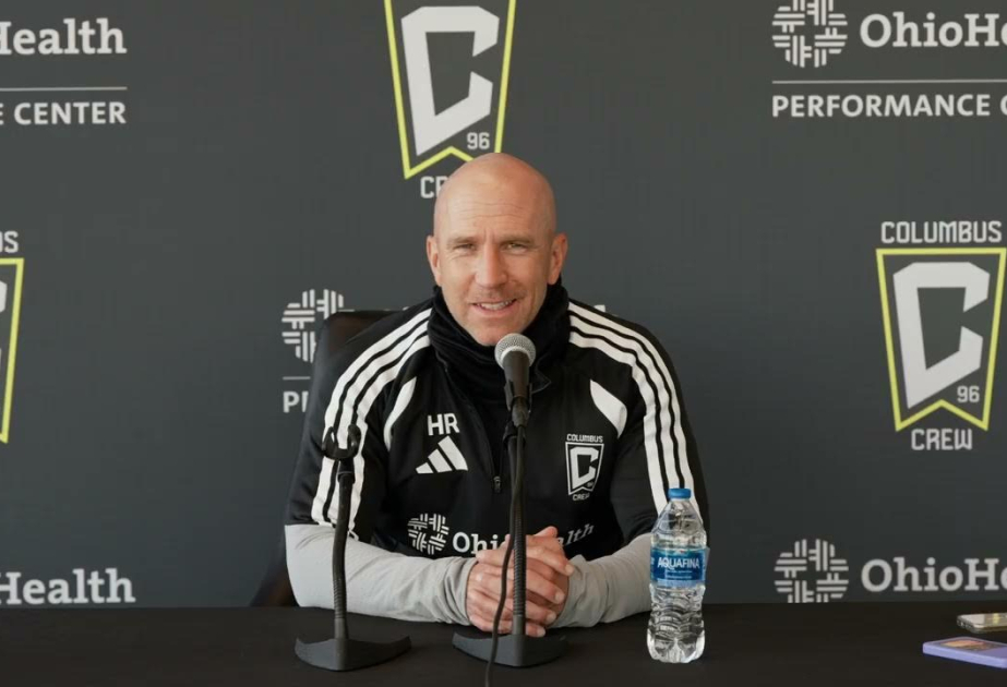 Entrenador jefe del Columbus Crew: “La principal cualidad que nos gusta de Nariman Akhundzade es que puede jugar como extremo”