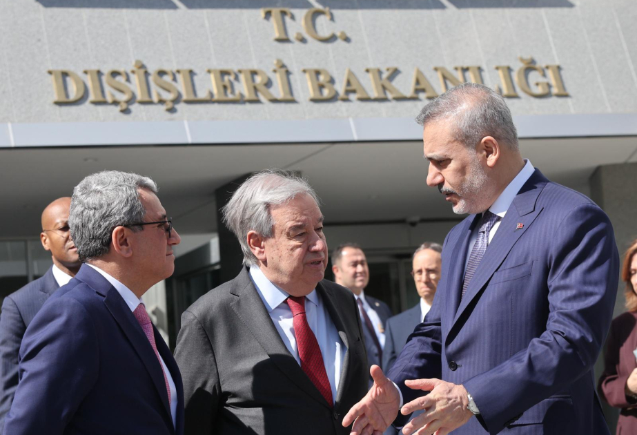 Генсек ООН прибыл в Анкару