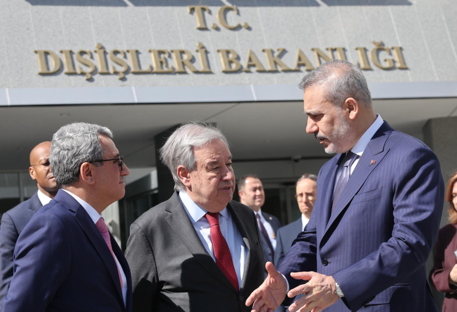 El Secretario General de la ONU se encuentra de visita en Ankara