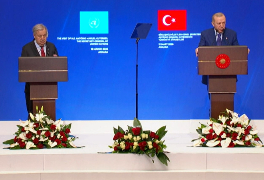 Turkish president presents international peace award to UN chief
