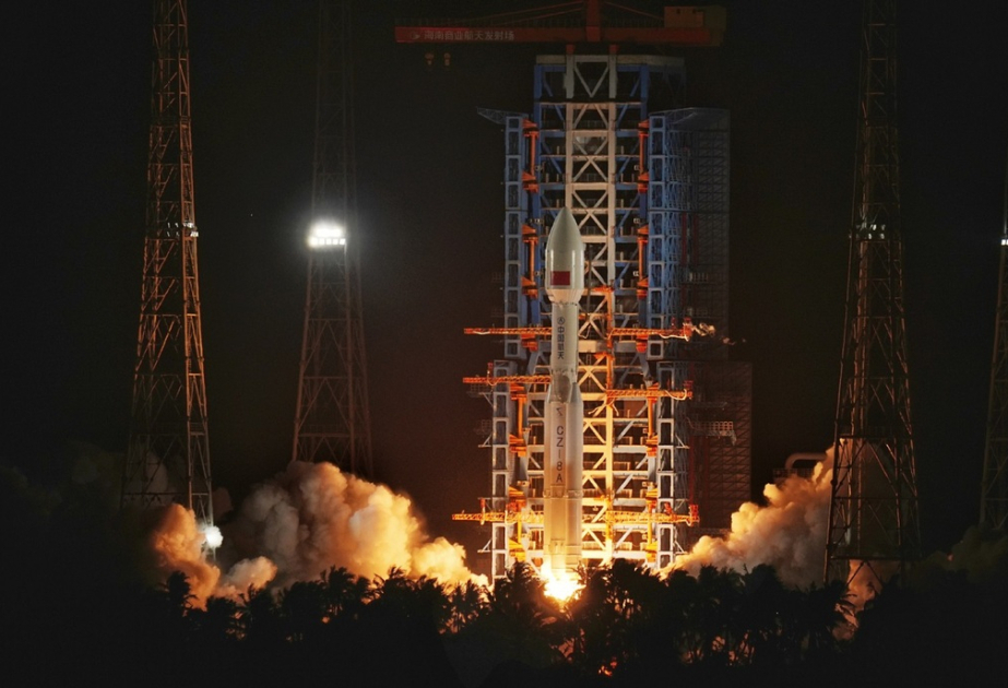 China launches two new test satellites VIDEO