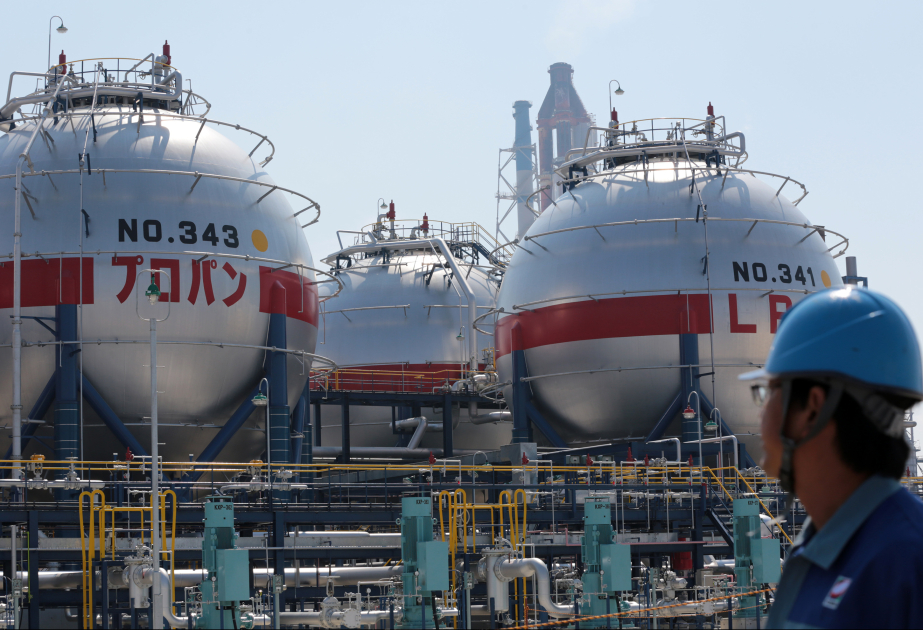 Токио расходует нефтяные запасы из-за конфликта с Ираном – выиграет ли Пекин?