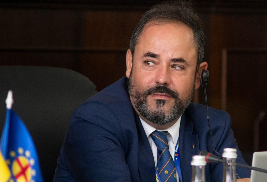 La cooperación energética abre nuevas perspectivas para Azerbaiyán y España