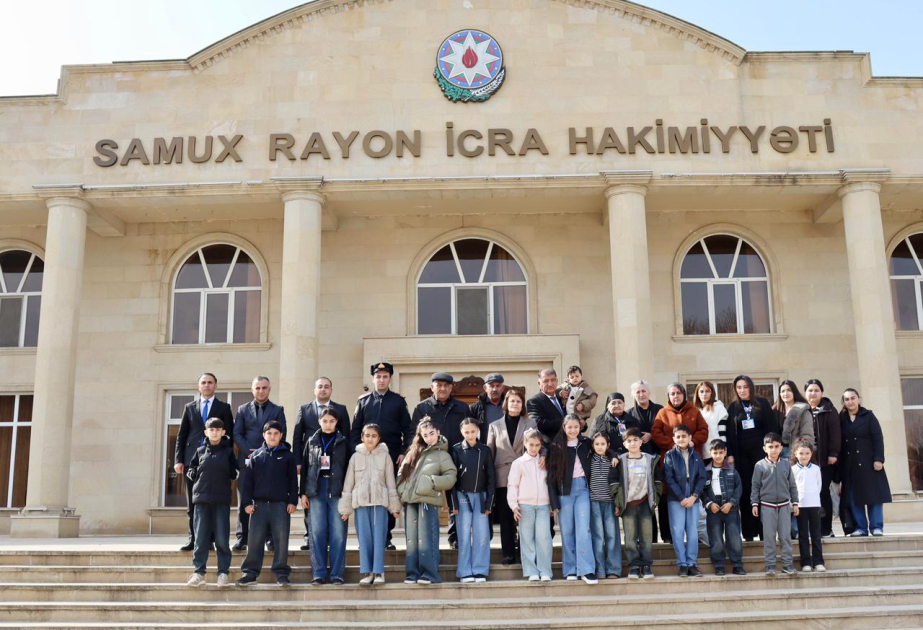 Samuxda şəhid övladlarına bayram sovqatları verilib