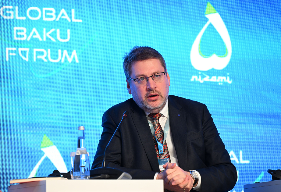 الممثل الخاص للاتحاد الأوروبي: آسيا الوسطى وأذربيجان ركيزتان أساسيتان في الأمن الإقليمي والاستثمارات الأوروبية