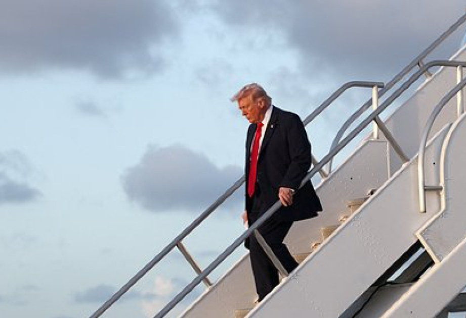 Trump demande le report de son voyage en Chine