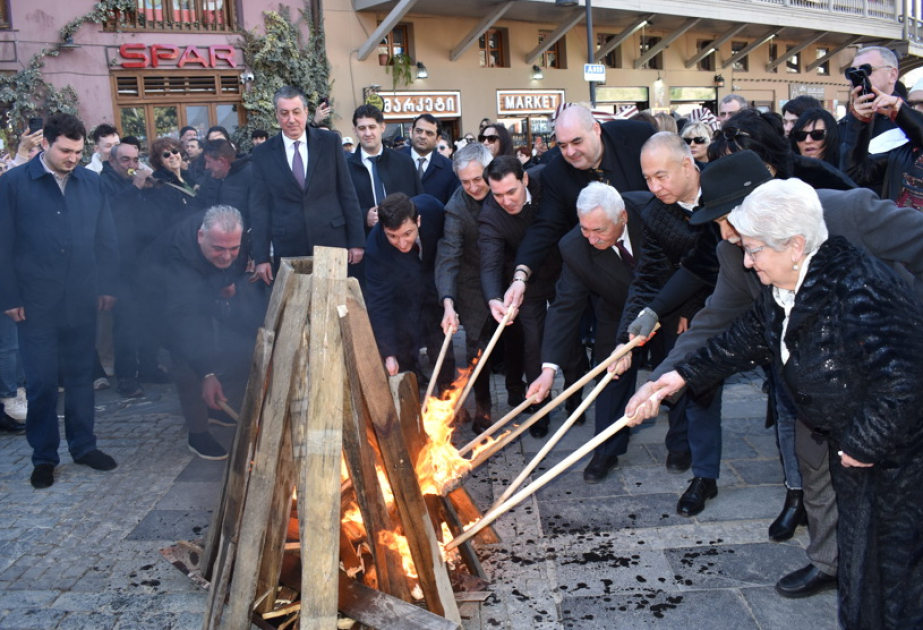 Tbilisidə Novruz tonqalı alovlandırılıb