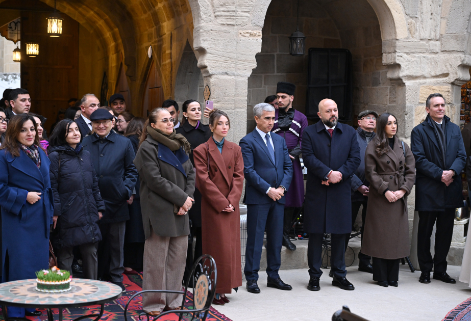 Historische Karawanserei in Baku nach Restaurierung wiedereröffnet