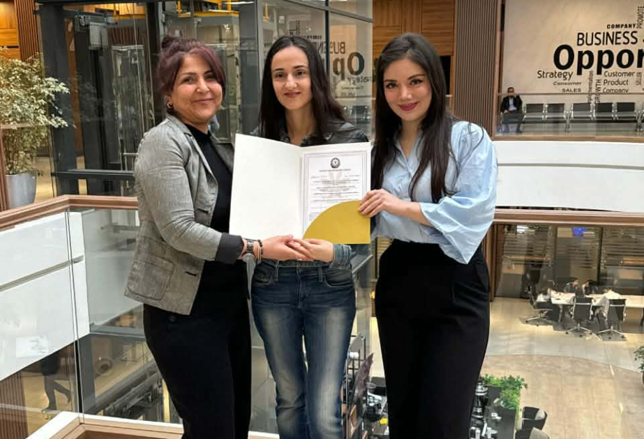 Startap rəhbəri: Havadakı suyun birbaşa istehsalını mümkün edən sistemlərin yaradılmasını hədəfləyirik