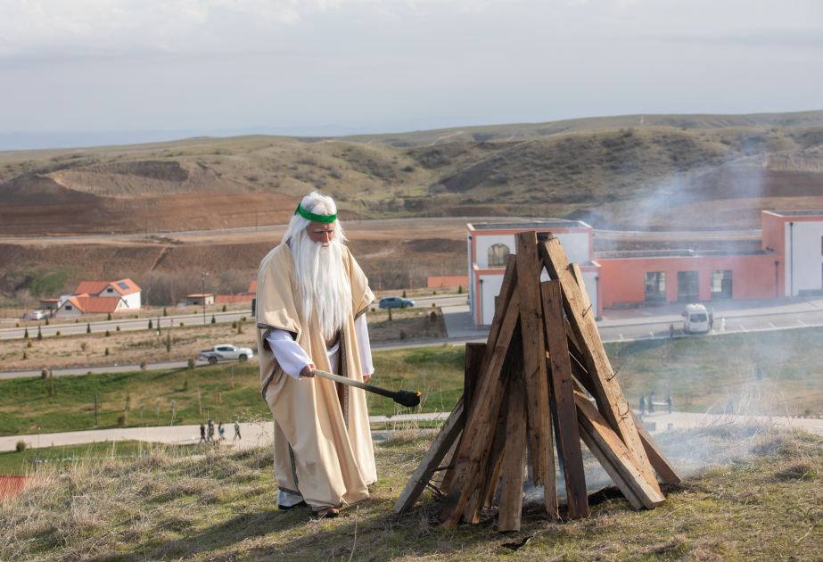 Horovluda Novruz tonqalı qalanıb VİDEO