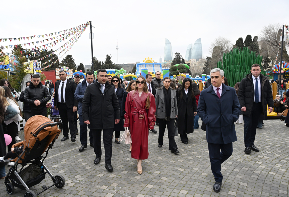Alena Aliyeva besucht Novruz-Jahrmarkt in Baku