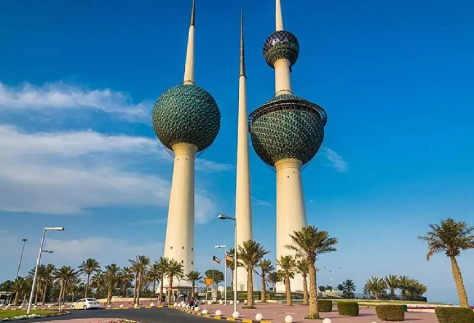 Küveytdə qabaqlayıcı tədbirlər: İş saatları azaldılır, məsafədən təhsil tətbiq edilir