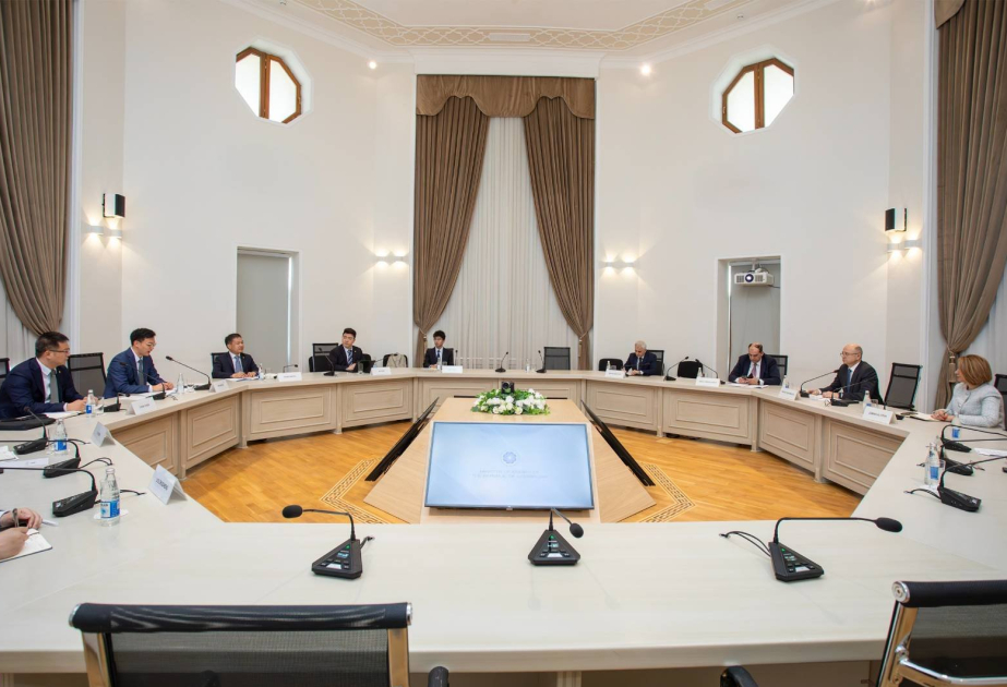  Azerbaiyán y China exploran la cooperación energética