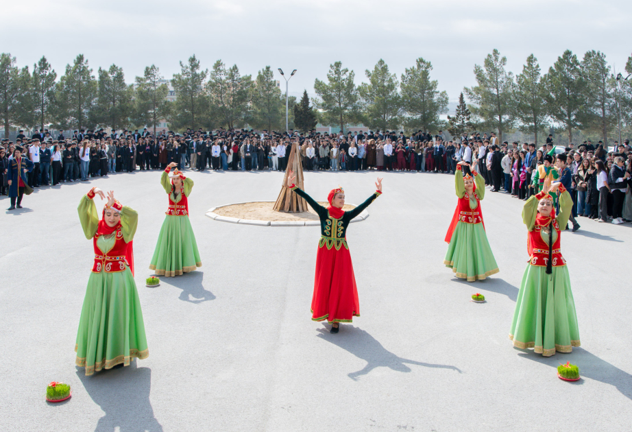 BMU-da Novruz bayramı qeyd olunub