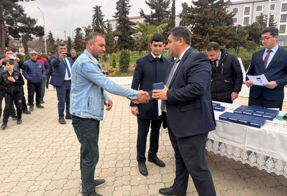 46 families relocated to Khojavend city receive house keys