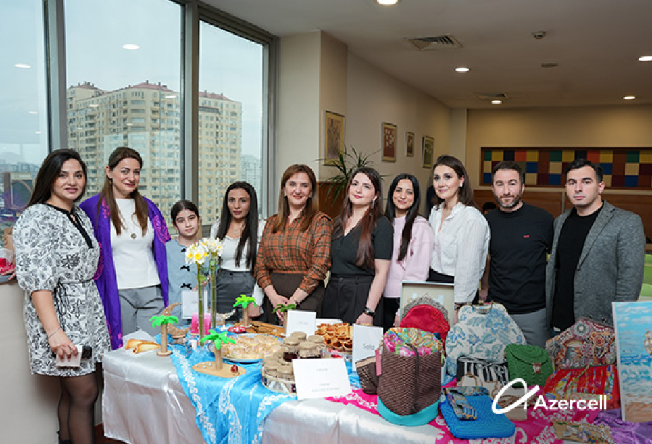 ® “Azercell” könüllüləri Novruz və Ramazan bayramları münasibətilə xeyriyyə yarmarkası təşkil edib