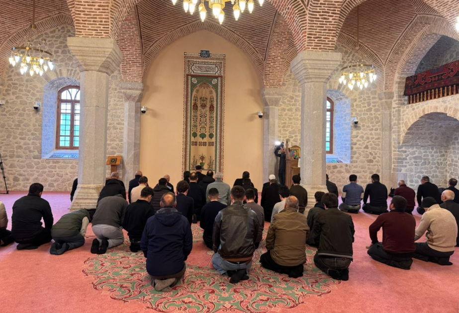 Şuşada Ramazan bayramı namazı qılınıb VİDEO