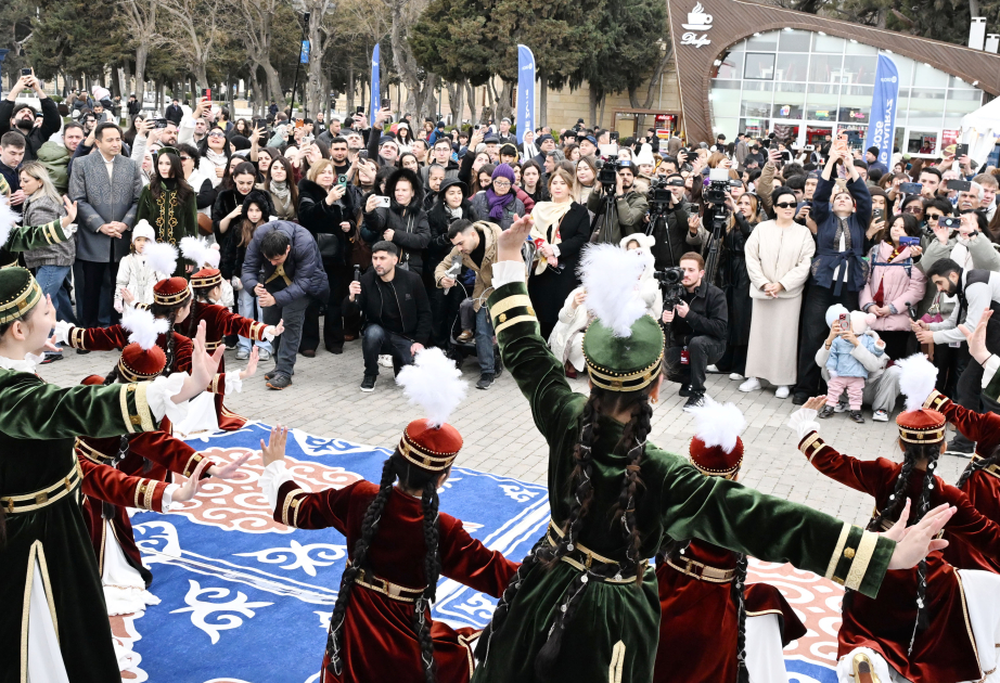 Bakıda Novruz bayramı: Qazaxıstanın rəngləri, dadları və ənənələri ilə birlikdə VİDEO