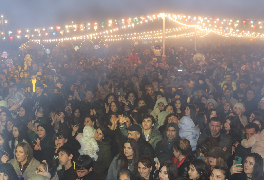 El concierto festivo en Khankendi concluyó con un espectáculo de fuegos artificiales