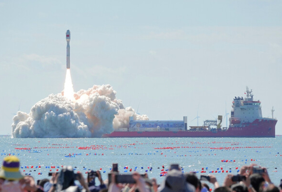China's Smart Dragon-3 rocket launches satellites from sea