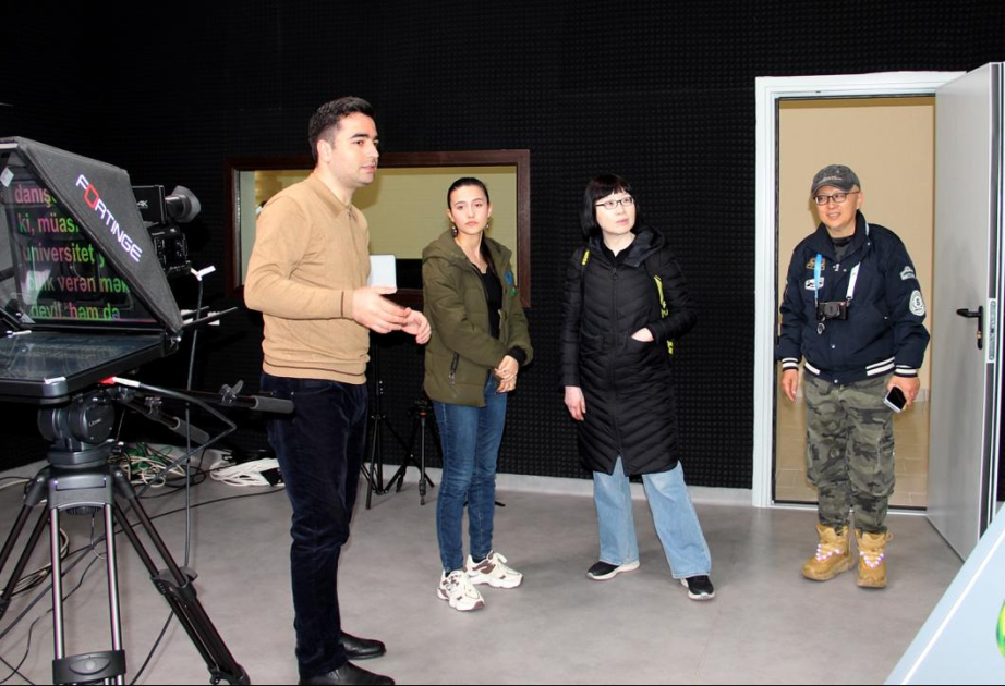 Pekindən Gəncəyə media əməkdaşlığı: Sinxua nümayəndələri ADAU-da