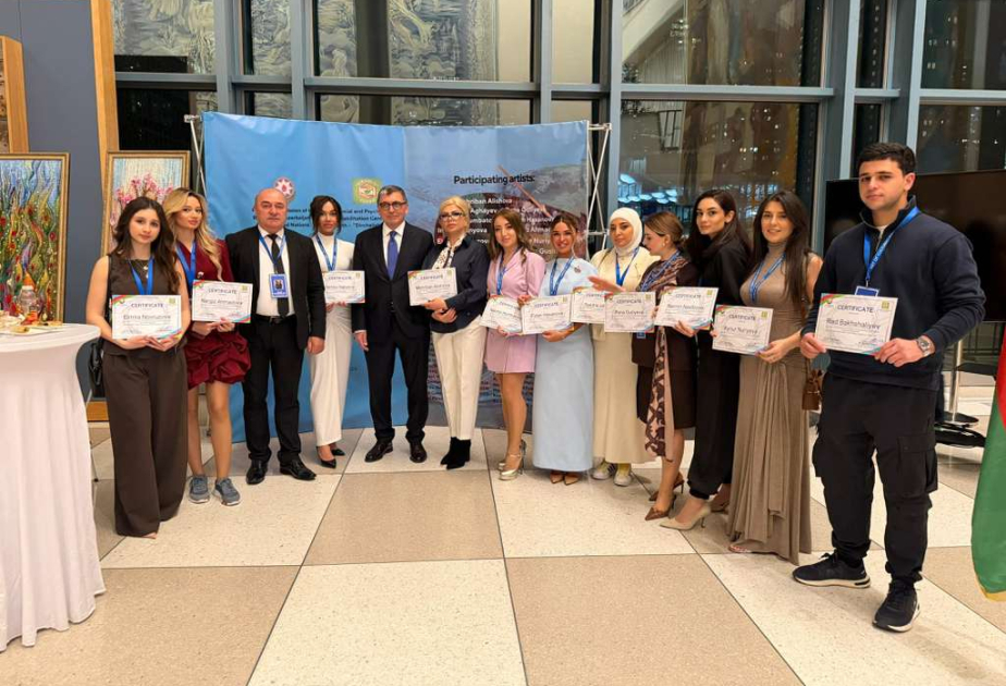 BMT-də azərbaycanlı rəssamların Novruz bayramı ilə bağlı sərgisi açılıb VİDEO