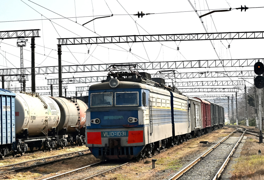 Another shipment of Russian products to Armenia transits through Azerbaijani territory