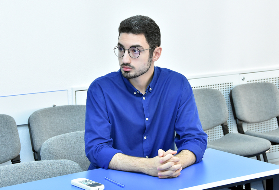 London Kral Kollecinin məzunu İnformasiya Texnologiyaları İnstitutunun doktoranturasına qəbul olunub