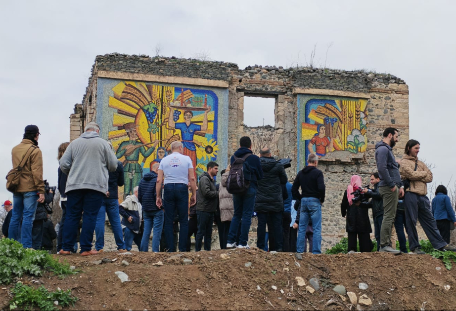Beynəlxalq səyyahlar Ağdam şəhəri ilə tanış olublar - YENİLƏNİB