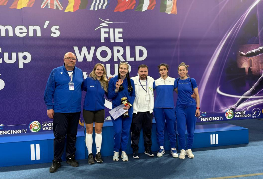 Azerbaijani sabreuse wins bronze medal at world cup