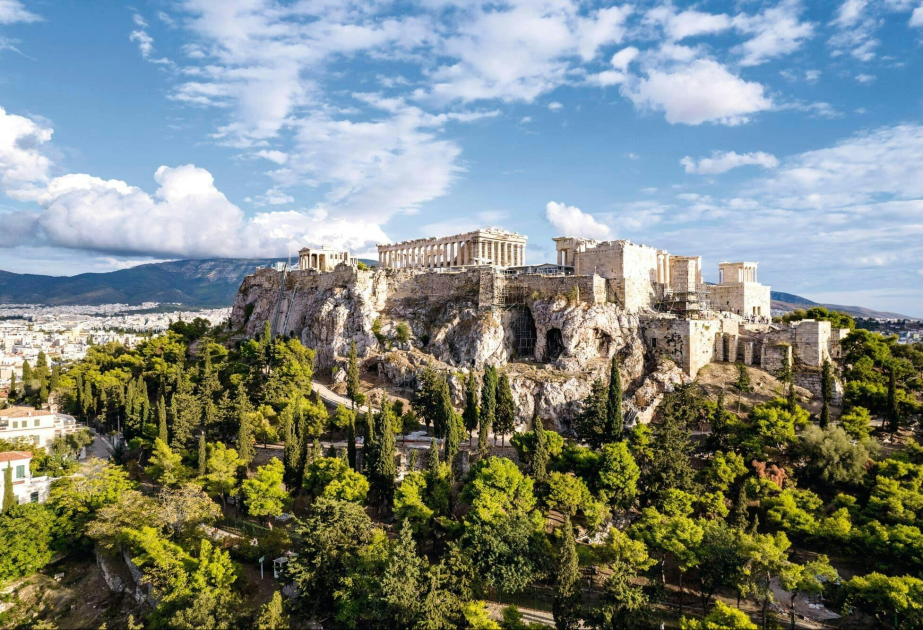 Yaxın Şərqdəki böhran Yunanıstan və Kiprdə turizmə ciddi zərər vurub