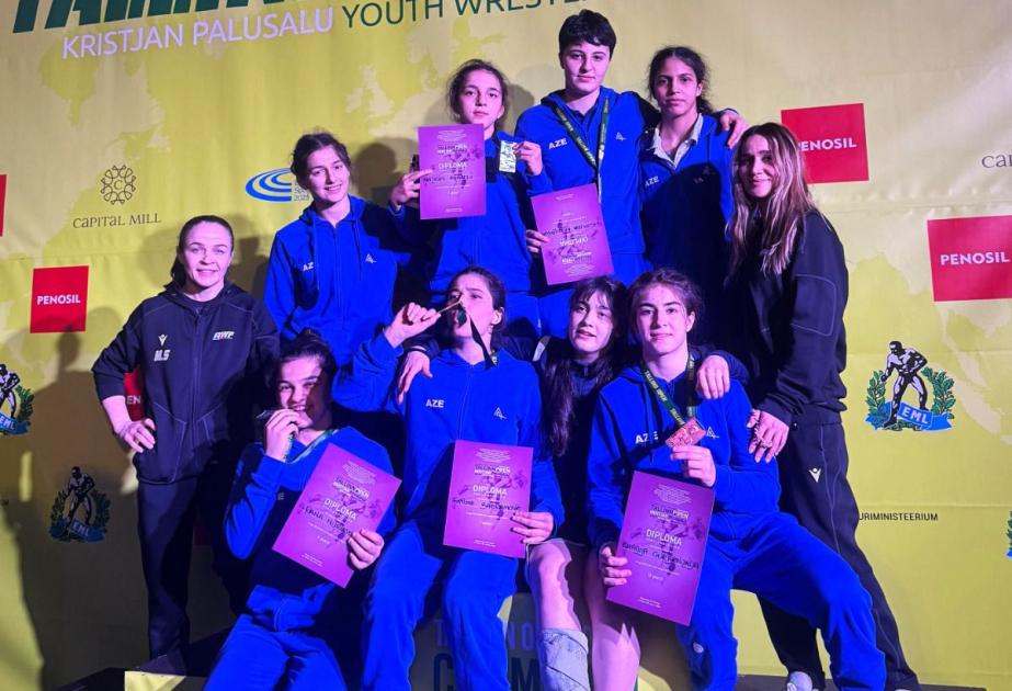 Azerbaijani female wrestlers claim five medals in Estonia