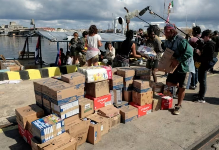 Llegan a Cuba otros dos buques de ayuda humanitaria