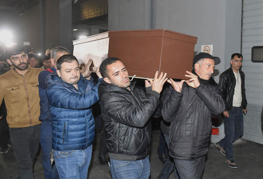 Body of People’s Artist Rasim Balayev brought to Baku VIDEO