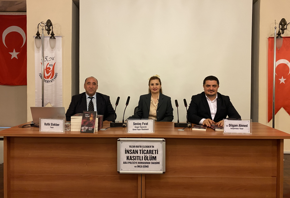 İstanbulda azərbaycanlı yazıçının kitabı ictimaiyyətə təqdim edilib
