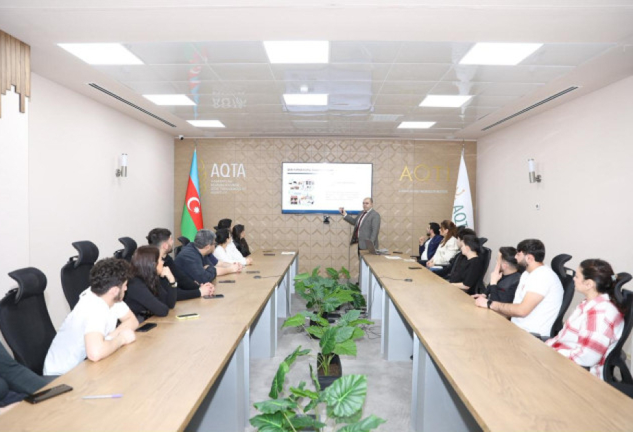 Qida ilə təmasda olan mütəxəssislər üçün növbəti təlim təşkil edilib