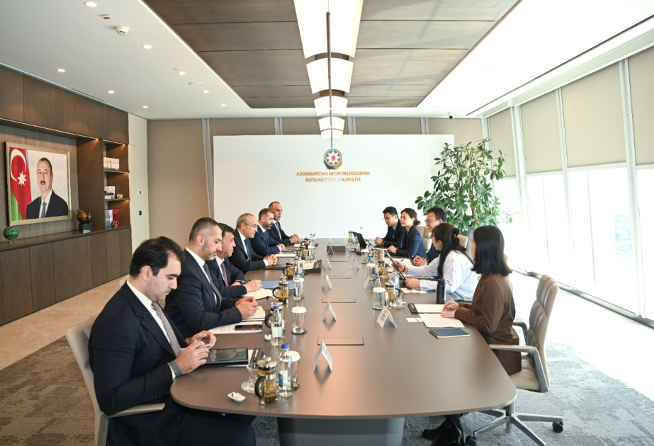 Azerbaijan and Silk Road Fund eye establishment of new investment fund