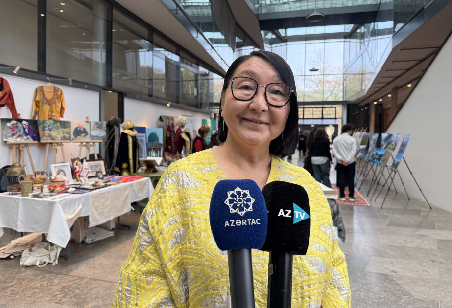 Kayriya Heye: Vətəndən uzaqda olmağımıza baxmayaraq mədəniyyətimizi tanıdırıq