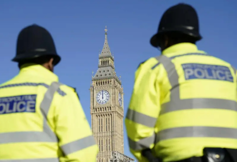 Böyük Britaniyada deputatlara qarşı təhdidlər artır