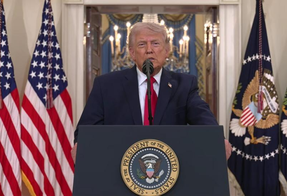 Трамп ввел пошлины в 100 процентов на импорт лекарств