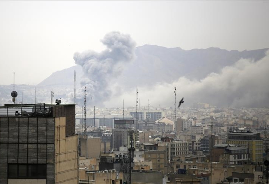 Tehranın şimalındakı dağlıq ərazidə partlayışlar baş verib