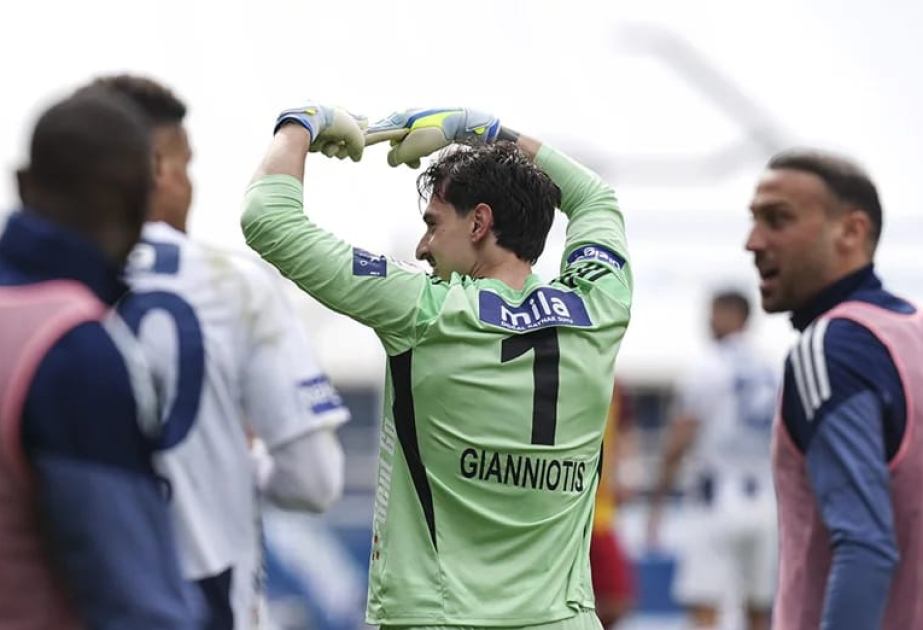 Türkiyə çempionatında nadir hadisə: qapıçı uzaqdan qol vurdu