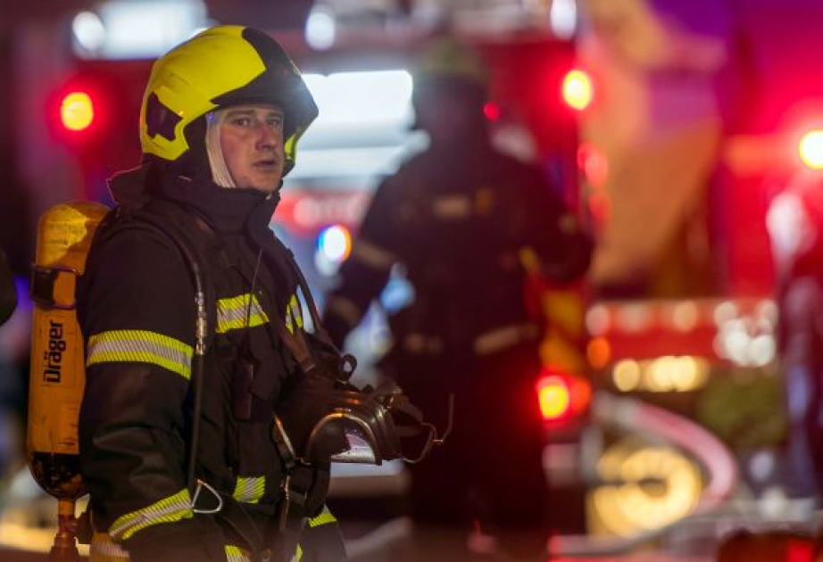 Kiyevdə avtomobil partlayıb, bir neçə nəqliyyat vasitəsinə ziyan dəyib