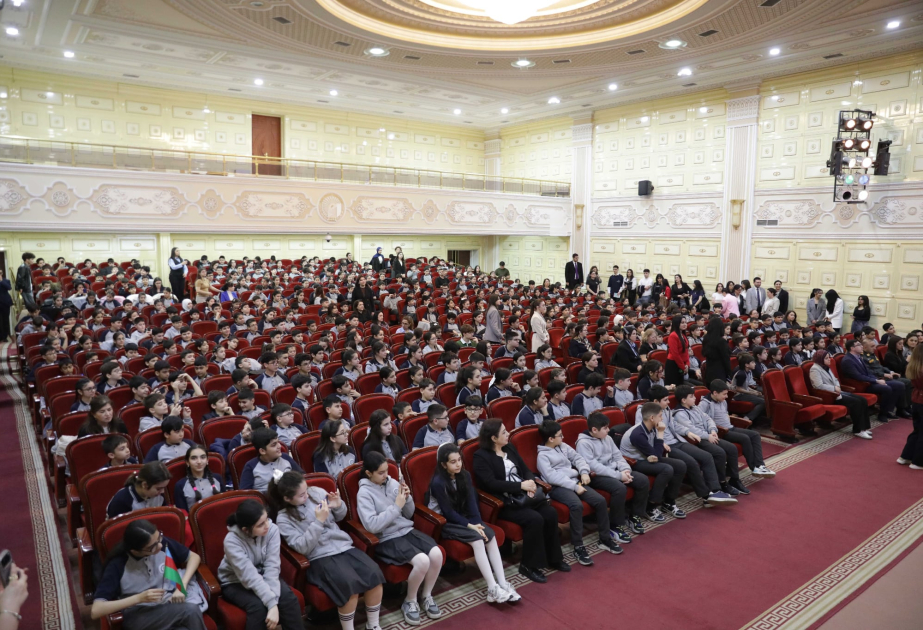 “Ustaddan öyrən” layihəsinin növbəti qonağı Zahid Xəlil olub